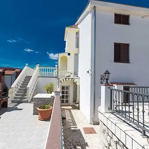 Ivan Apartman Dramalj